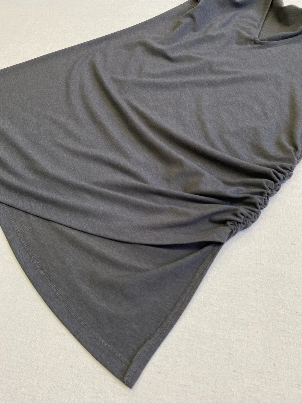 Betabrand Gray Katie Ruched Asymmetrical Side V-neck Tunic